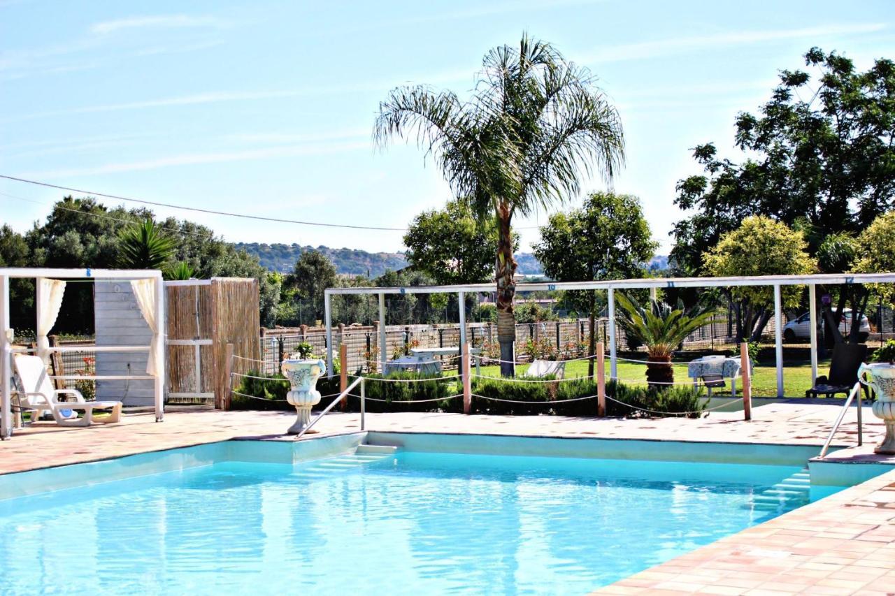 Barbera Con Piscina * Syracuse