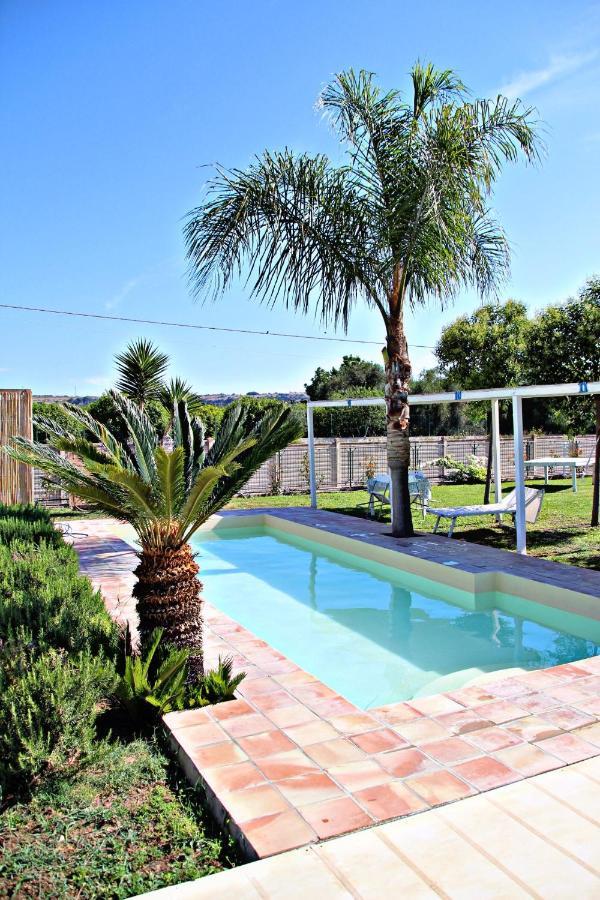 Apartment Barbera Con Piscina